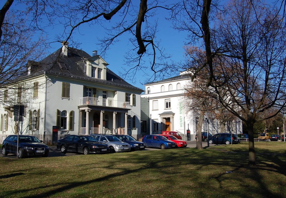 Dr. Beate Kemfert bleibt bis 2031 Leiterin der Opelvillen in Rüsselsheim