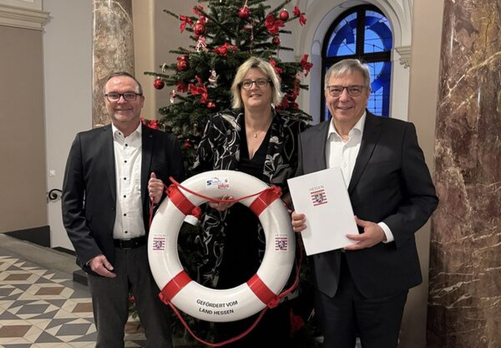 Millionenzuschuss für Maaraue: Hessen fördert Sanierung des Wiesbadener Freibads