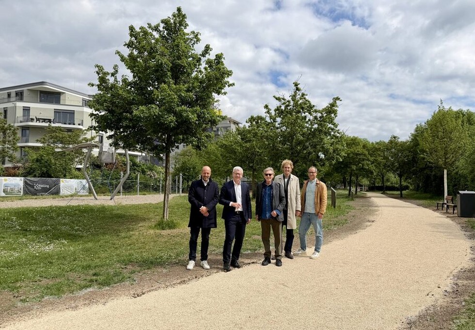 Neuer Fuß und Radweg verbindet Helling Höfe direkt mit Rheinpromenade in Kastel