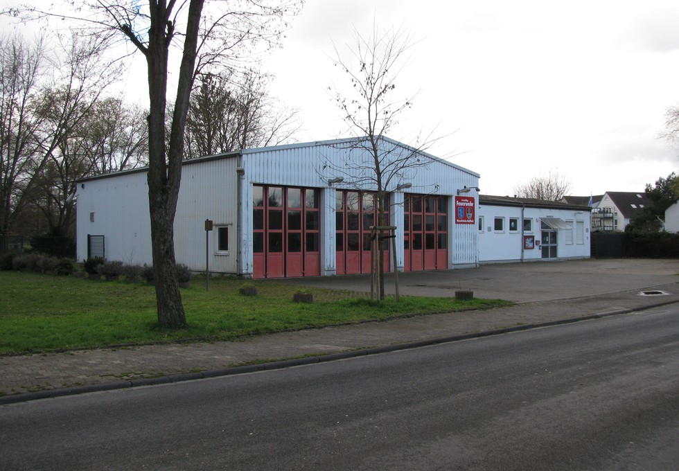 Rüsselsheim ehrt 25 Freiwillige für jahrelangen Feuerwehrdienst